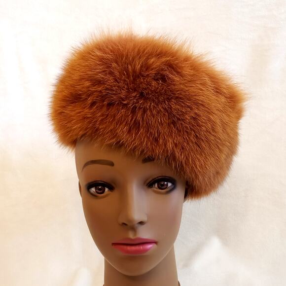 4 Piece Brown/Gold Suit Faux Fur Trim from Daniela by Neicy's Size 18 - Picture 2 of 16